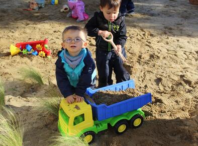 Und Kinder brauchen Kinder