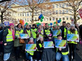 Demo Hannover: Zukunft der Tagesbildungsstätten sichern