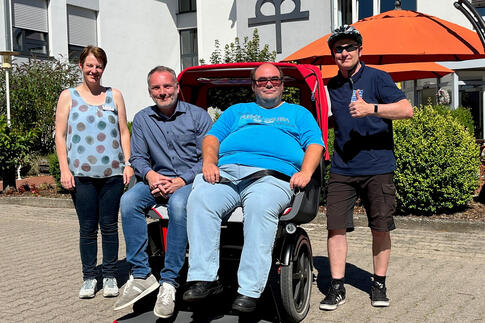 Rikscha-Fahrt: Seite an Seite mit dem Bürgermeister 